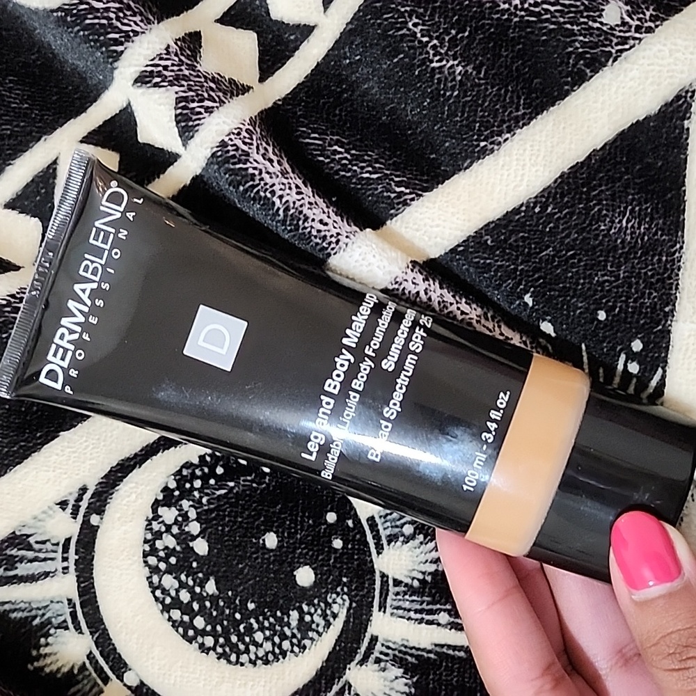 Dermablend Professionals Leg & Body Makeup Liquid Foundation